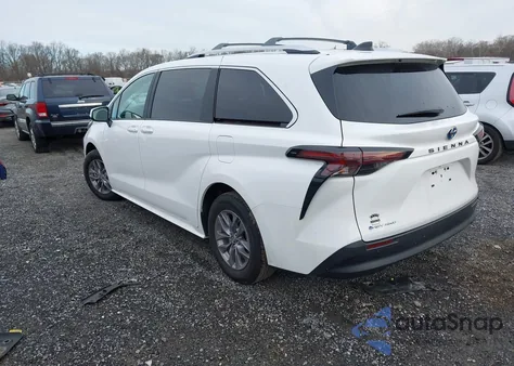 2025 Toyota Sienna Le z USA, uszkodzony, nr VIN 5TDKSKFC9SS199078